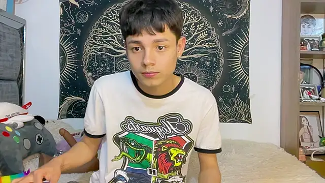 Chat +18 de Andy_Belier23 ao vivo