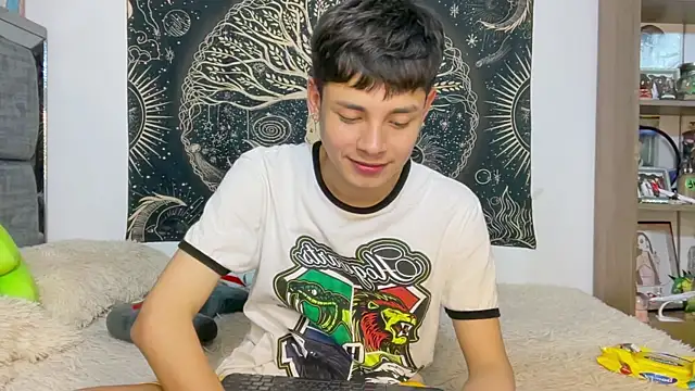 Andy_Belier23 Webcamshow