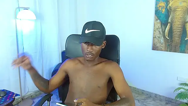 XXX chat uživo modela alexaandro18