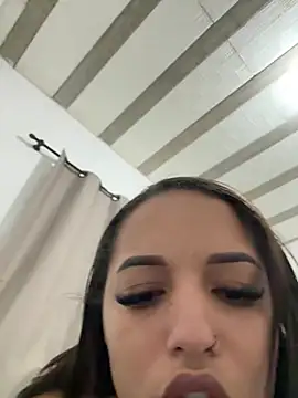 Maryhotangel's Live XXX Chat