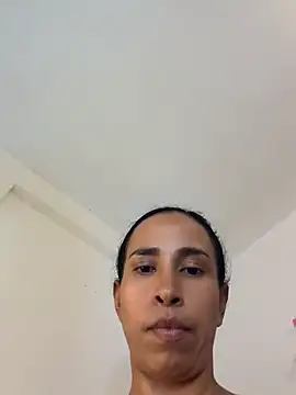 دردشة ThaliaGomex الجنسية المباشرة