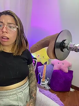 XXX chat uživo modela _antonella_dreamss