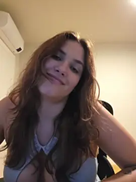 Živý XXX chat MiaRides19
