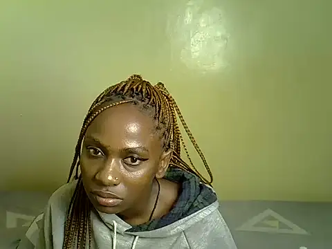 Pearl_petite Chat XXX in diretta