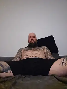 Beardedtattood Show in webcam