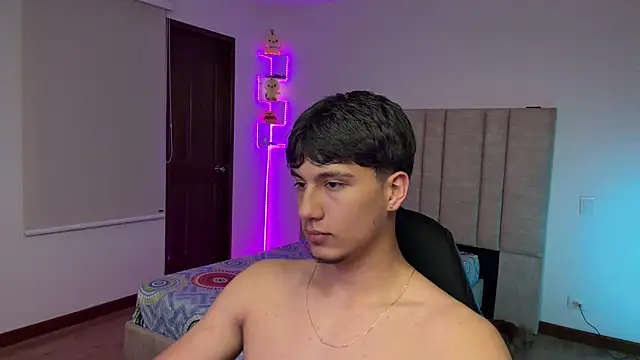 دردشة CHRIS_MORGAN1 الجنسية المباشرة