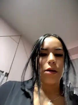 XXX chat uživo modela Naatalia