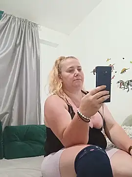 JuliaBestX Live XXX-chat
