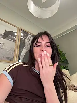 aus_queen Obrolan Langsung XXX