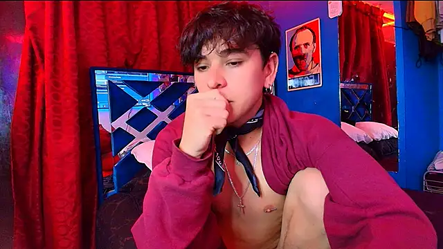 Luke_Howland Live XXX-chat