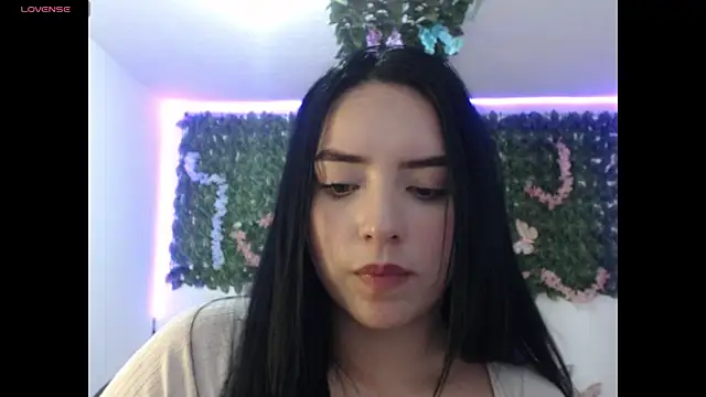 adara_cute_69のライブXXXチャット