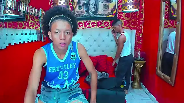 Chat XXX Live PEINBOYS