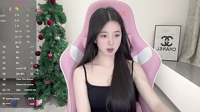 OiOi-666's Live XXX Chat