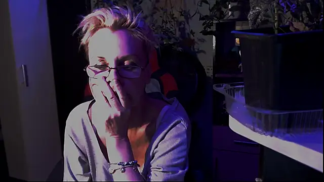 HelgaHimmell Live XXX-chat