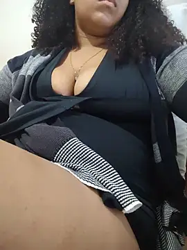 jadeamourim__ élő XXX-chatje