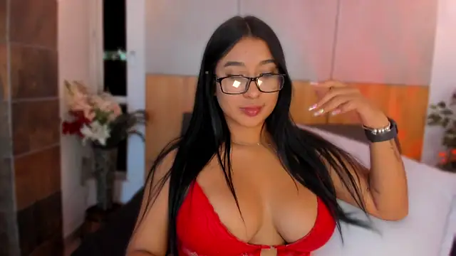 Chatroom XXX en direct de BellaHarllow