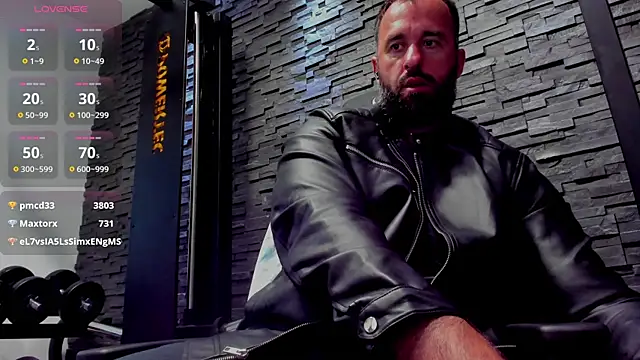 دردشة David_Big_Daddy الجنسية المباشرة
