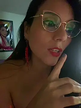 Chatroom XXX en direct de Miaswwe