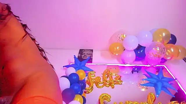 Lanna_big33 XXX чат на живо