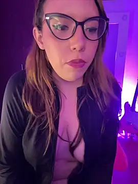 AliceMtz élő XXX-chatje