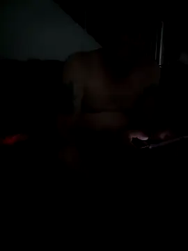 צ'אט XXX בשידור חי של yourMasterisBored