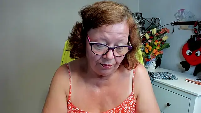 Adelewildx's Live XXX Chat