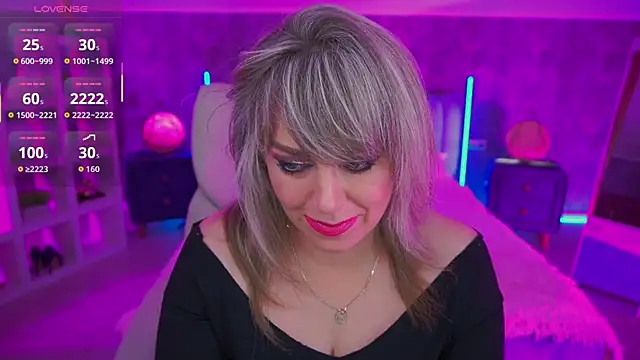 Chat XXX en directo de CandyLadyyy