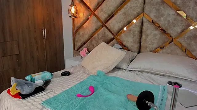 Tink_fox élő XXX-chatje