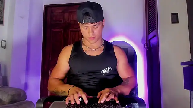 Dominic_Biker__ Obrolan Langsung XXX