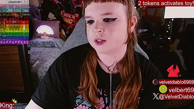 Chatroom XXX en direct de VelvetDiablo