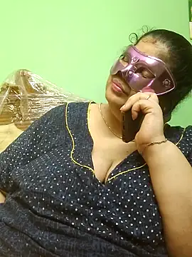 Czat XXX na żywo – tamilthanushri
