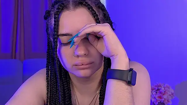 Chatroom XXX en direct de AdrianaToress