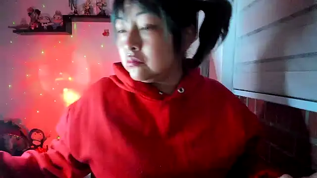 Chat +18 de Shaddycute_ ao vivo