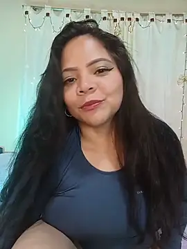 ROUSSE_SINCLAIR লাইভ XXX চ্যাট