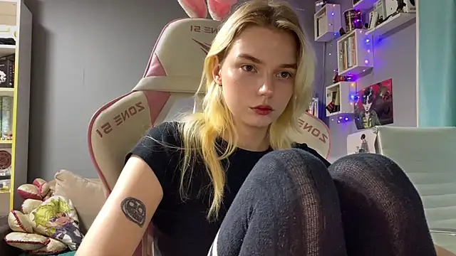 NannoMi Live XXX Chat