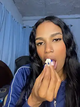Chat +18 de FlorSalvaje_ ao vivo