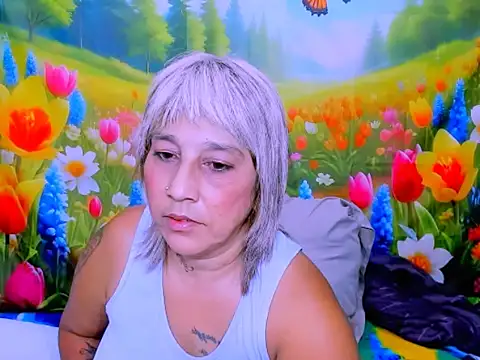 Chat XXX en directo de indianroxy