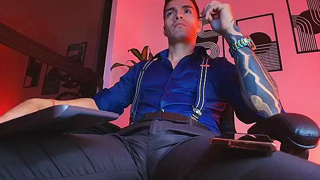 Chat XXX Live ALPHA_DOMINUS_