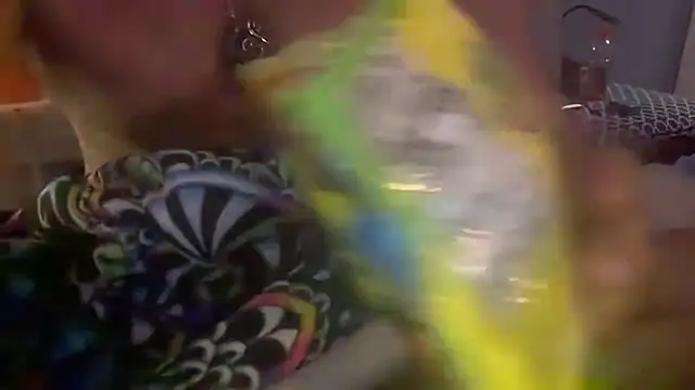 TrndSettr's Live XXX Chat