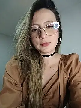 VALELUXX 라이브 XXX 채팅