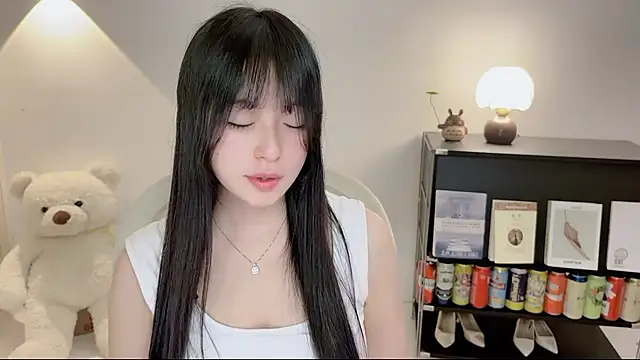Chatroom XXX en direct de Onechestnut