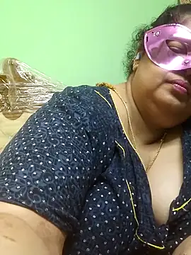 tamilthanushri's Live XXX Chat