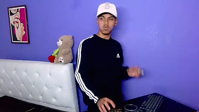 Онлайн чат XXX Angel_foxc13