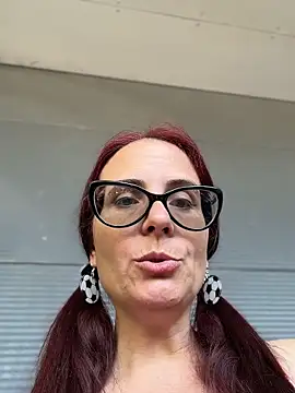 Chatroom XXX en direct de NataKitten