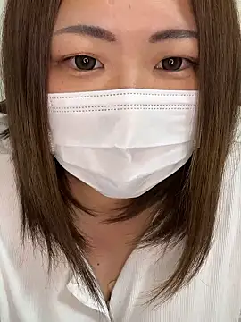 miiiio310 现场XXX聊天