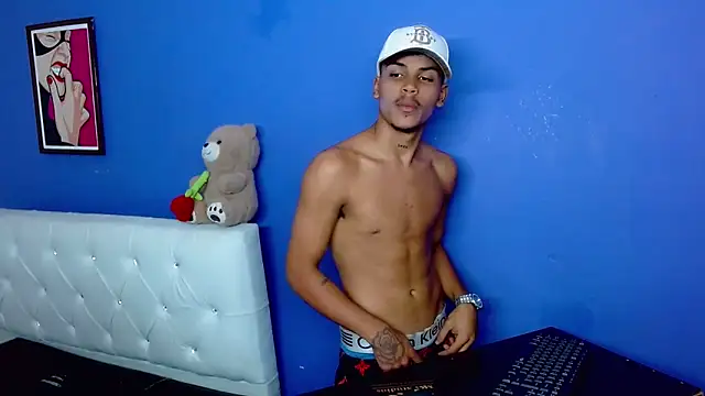 Angel_foxc13 – Naživo XXX chat