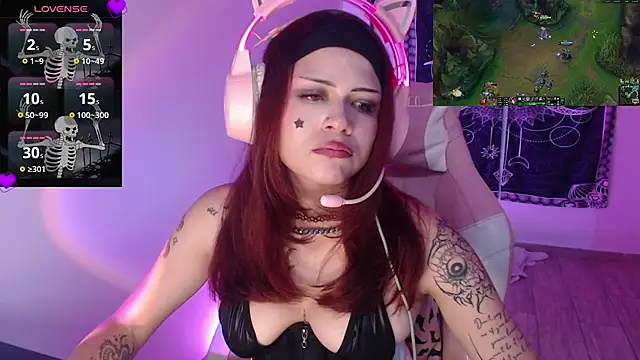 cyberd0ll66 Chat XXX in diretta