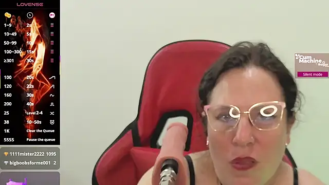 Chat +18 de valery_adams1 ao vivo