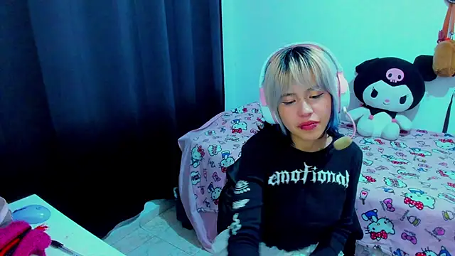 Akane-Mou Chat XXX in diretta