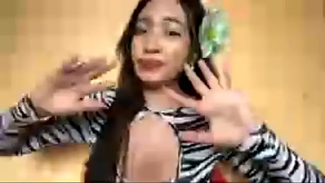 SolangeKindl Adlı Modelin Canlı XXX Sohbeti